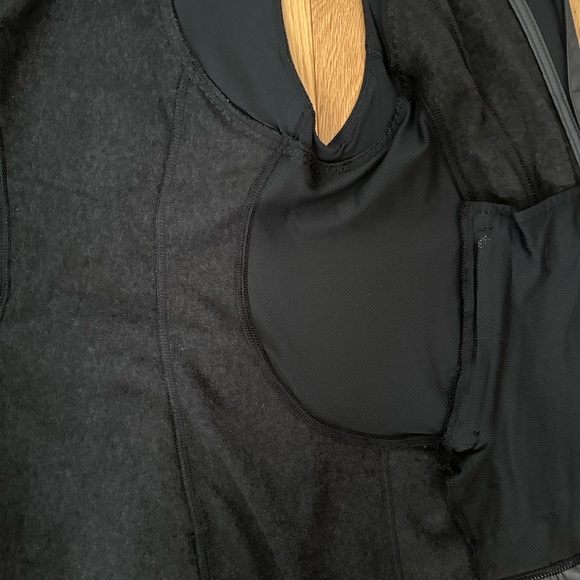 Lululemon Vest - Picture 10 of 10